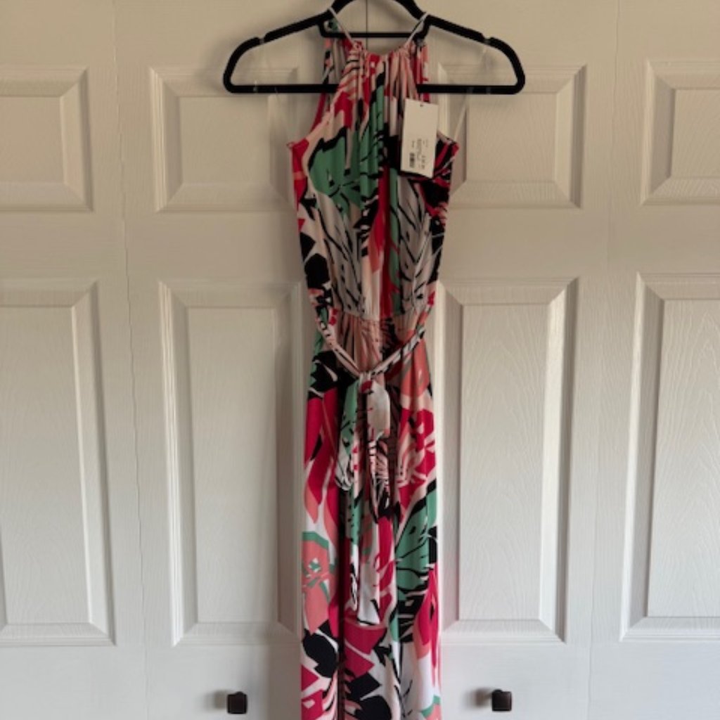 Nwt Love In Black/Fushia Tropical Jumpsuit Size Small